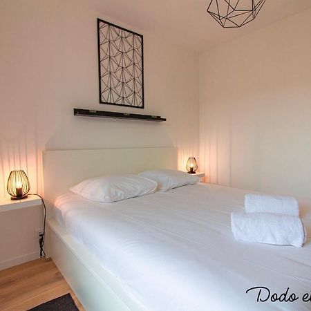 Beautiful 2 Bedroom With Balcony - Dodo Et Tartine Τουλόν Εξωτερικό φωτογραφία